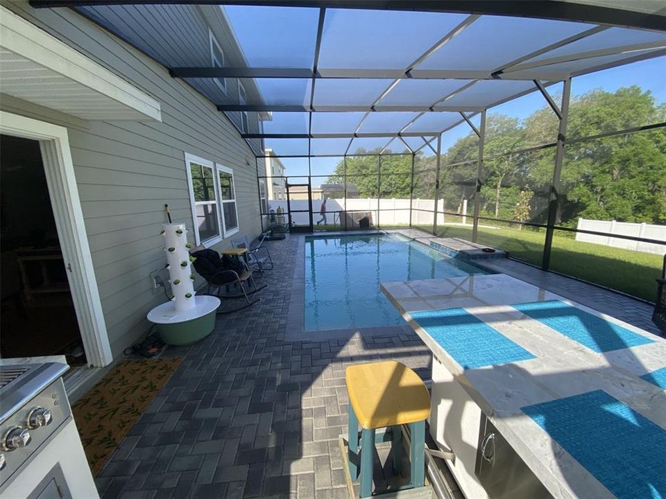 For Sale: $699,900 (5 beds, 4 baths, 3412 Square Feet)