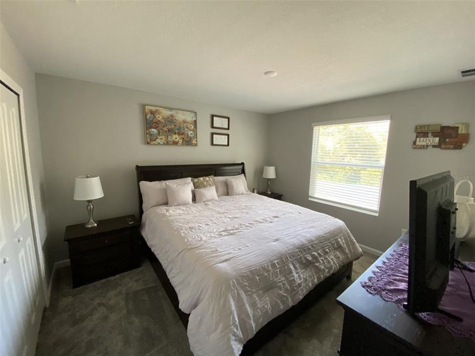 For Sale: $699,900 (5 beds, 4 baths, 3412 Square Feet)