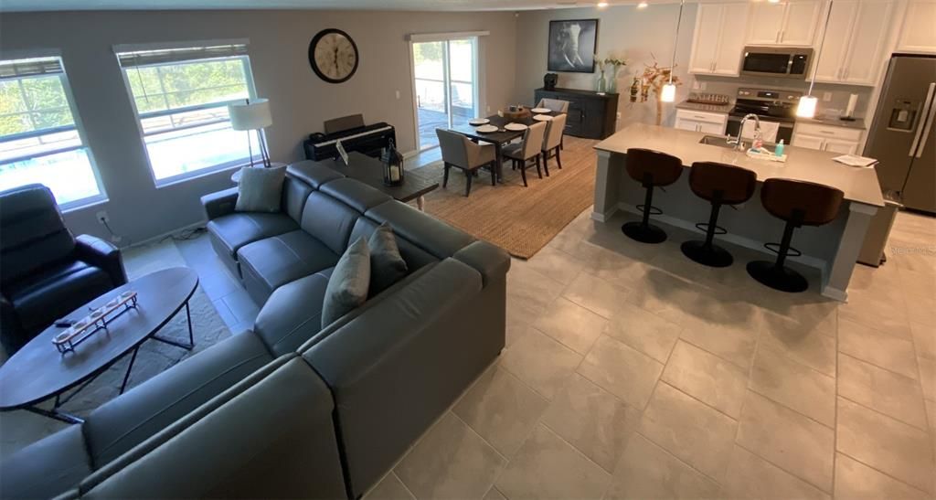 For Sale: $699,900 (5 beds, 4 baths, 3412 Square Feet)