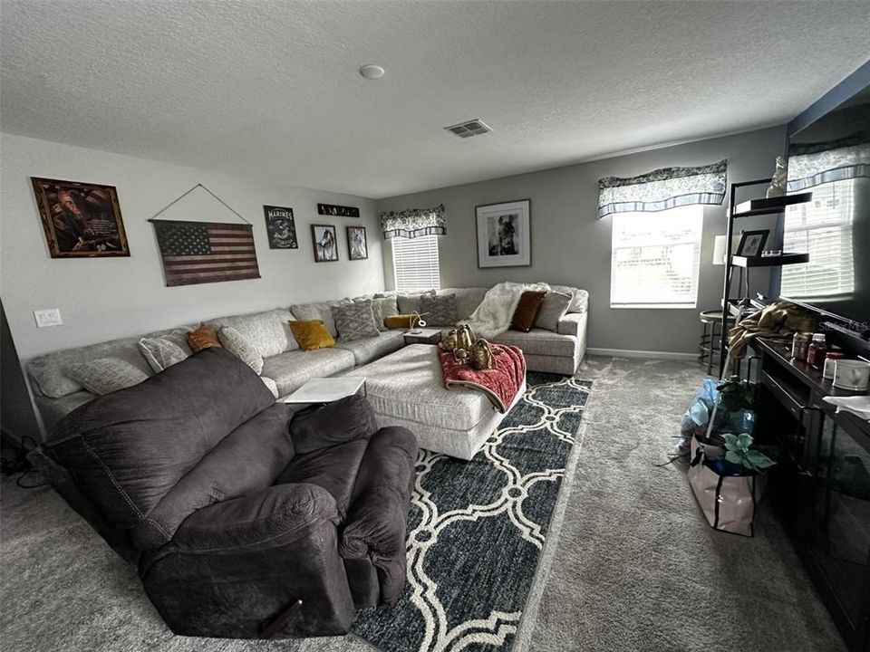 For Sale: $699,900 (5 beds, 4 baths, 3412 Square Feet)