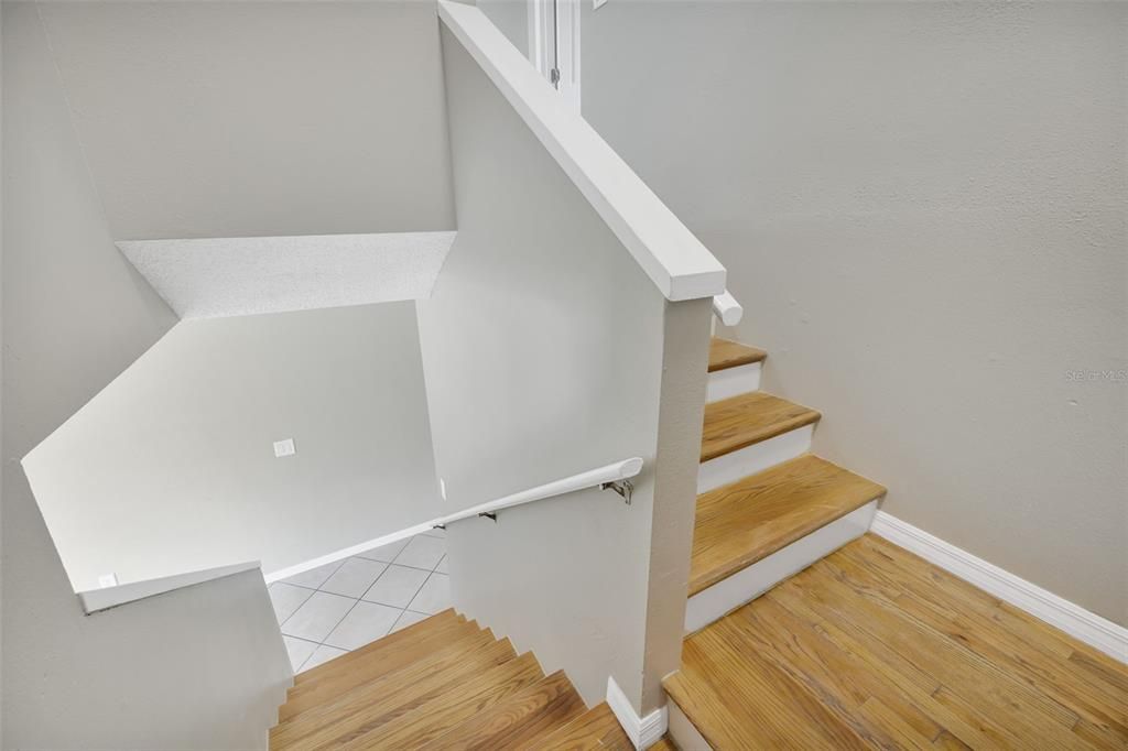 待售: $230,000 (2 贝兹, 2 浴室, 1396 平方英尺)