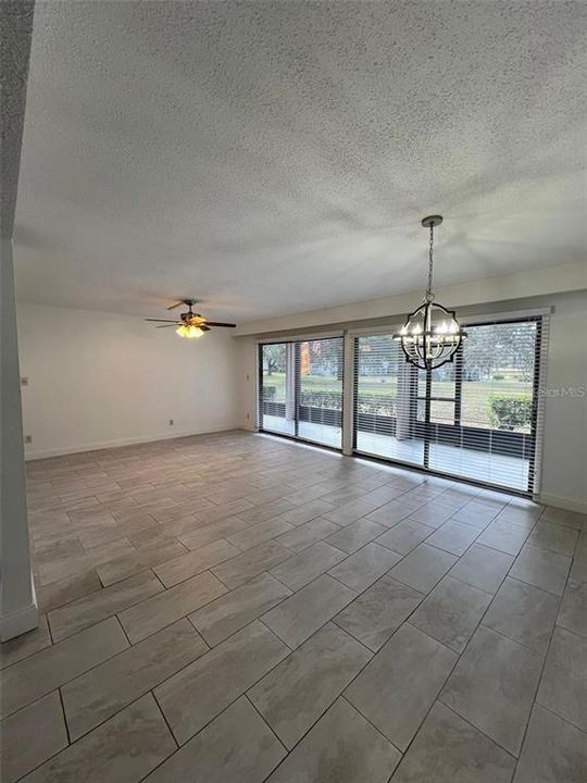 For Rent: $1,600 (2 beds, 2 baths, 974 Square Feet)