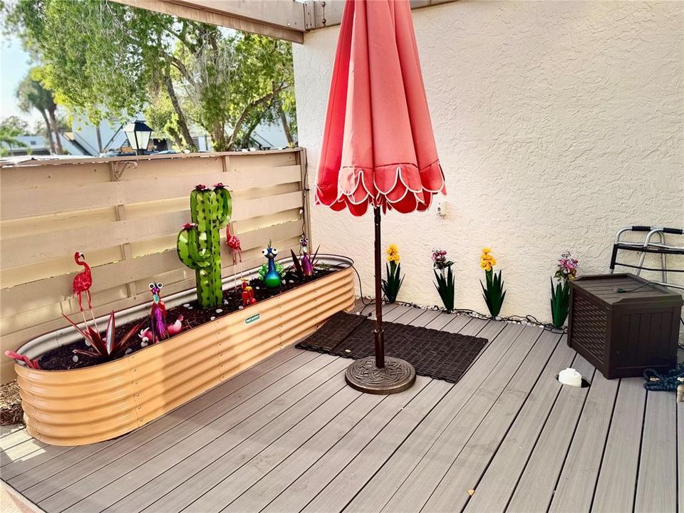 На продажу: $375,000 (2 спален, 2 ванн, 1728 Квадратных фут)