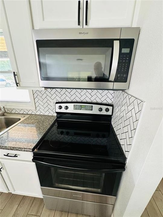 На продажу: $205,000 (2 спален, 1 ванн, 960 Квадратных фут)