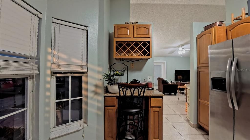 For Sale: $275,000 (4 beds, 2 baths, 1265 Square Feet)