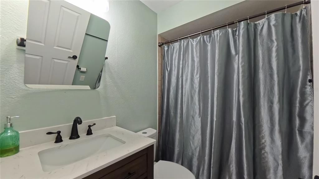 For Sale: $275,000 (4 beds, 2 baths, 1265 Square Feet)