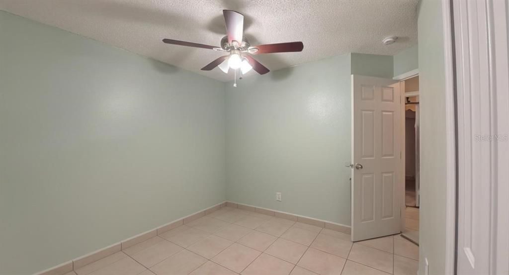 For Sale: $275,000 (4 beds, 2 baths, 1265 Square Feet)