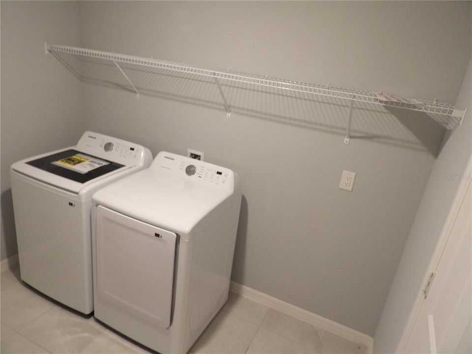 На продажу: $350,000 (3 спален, 2 ванн, 1615 Квадратных фут)