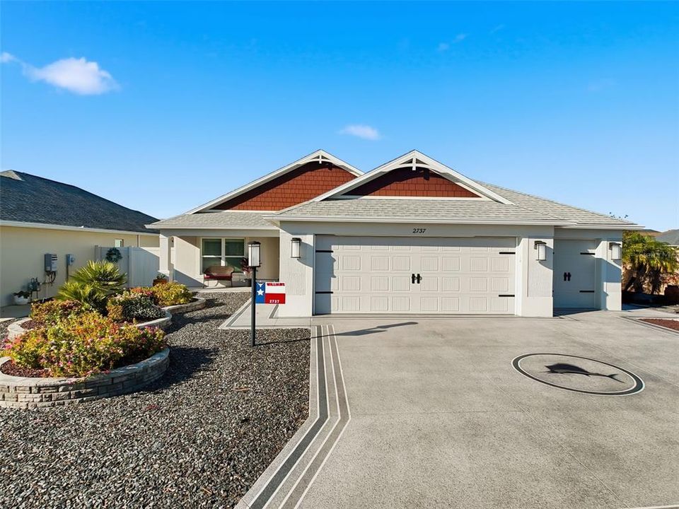 For Sale: $725,000 (3 beds, 2 baths, 1630 Square Feet)