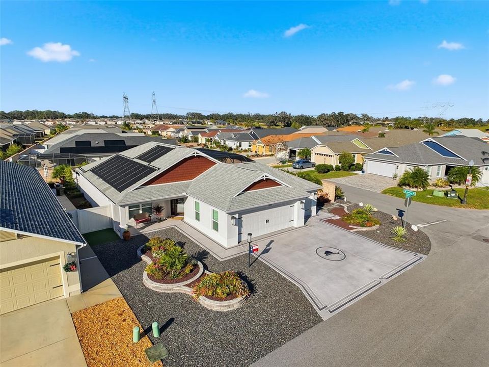 For Sale: $725,000 (3 beds, 2 baths, 1630 Square Feet)