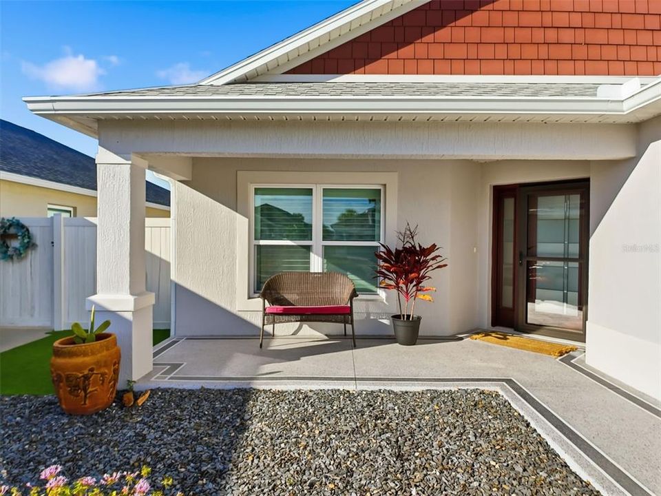 For Sale: $725,000 (3 beds, 2 baths, 1630 Square Feet)