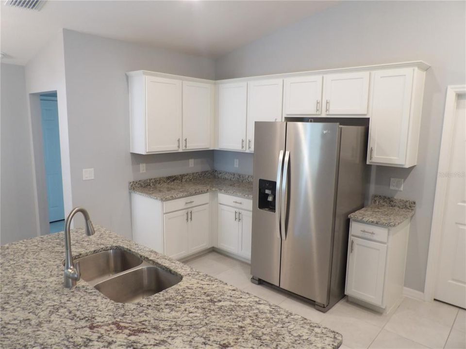 En Renta: $2,200 (3 camas, 2 baños, 1615 Pies cuadrados)