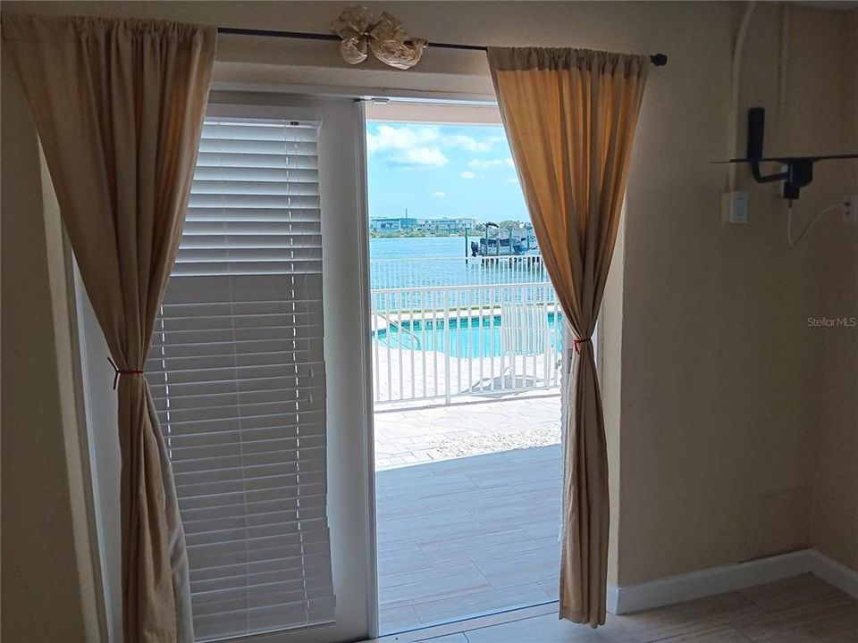 En Venta: $1,247,000 (4 camas, 3 baños, 2041 Pies cuadrados)