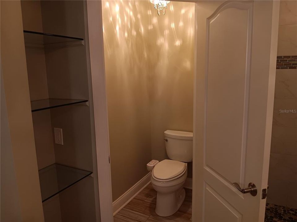 En Venta: $1,247,000 (4 camas, 3 baños, 2041 Pies cuadrados)