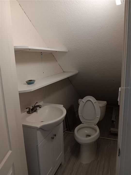 En Venta: $1,247,000 (4 camas, 3 baños, 2041 Pies cuadrados)