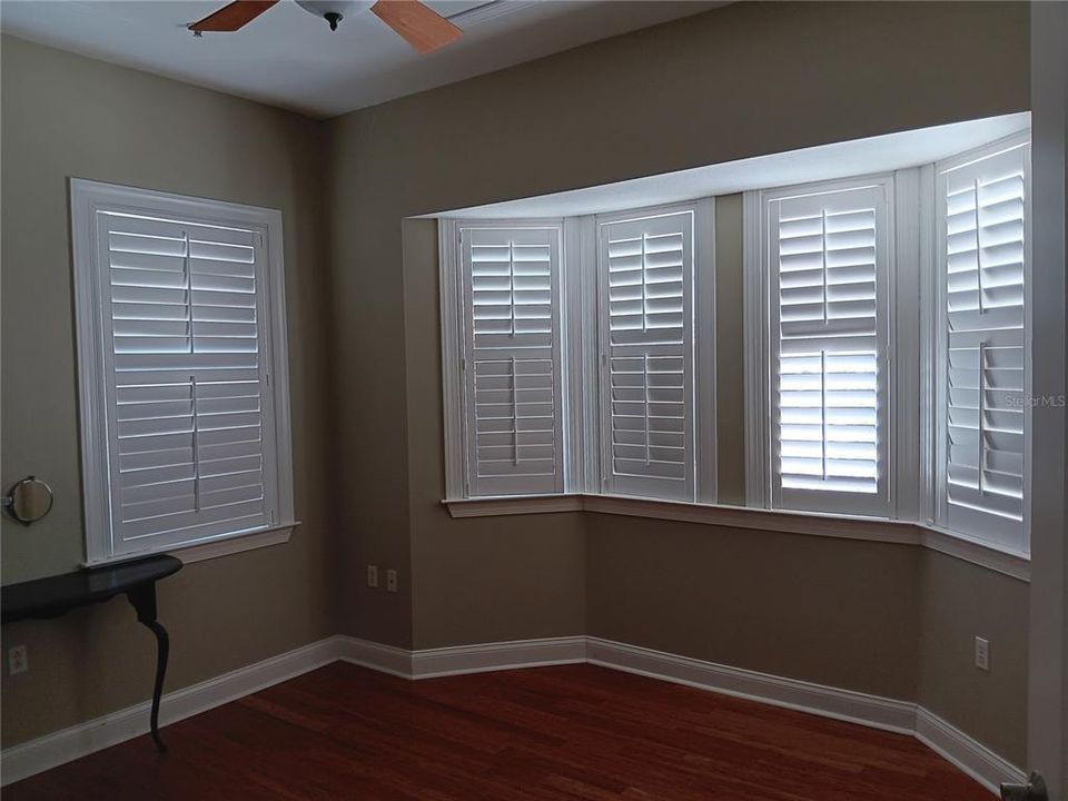 En Venta: $1,247,000 (4 camas, 3 baños, 2041 Pies cuadrados)