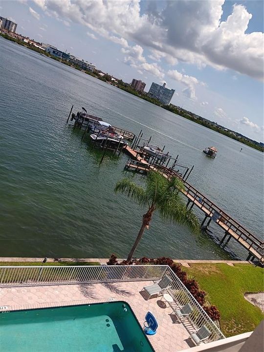 En Venta: $1,247,000 (4 camas, 3 baños, 2041 Pies cuadrados)