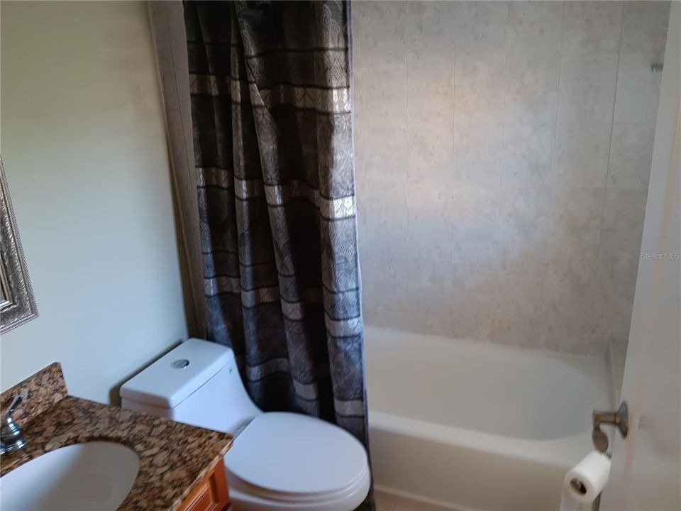 En Venta: $1,247,000 (4 camas, 3 baños, 2041 Pies cuadrados)