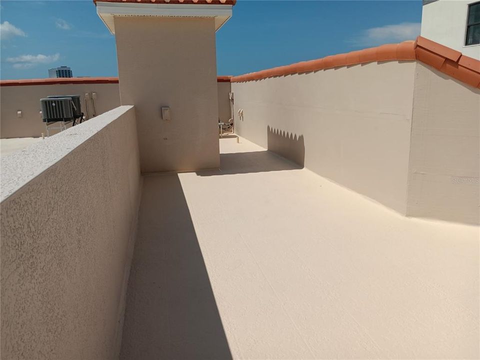 En Venta: $1,247,000 (4 camas, 3 baños, 2041 Pies cuadrados)