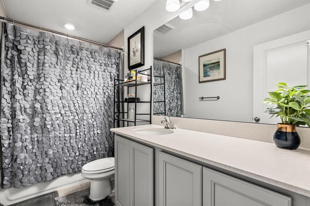 На продажу: $549,000 (3 спален, 2 ванн, 1907 Квадратных фут)