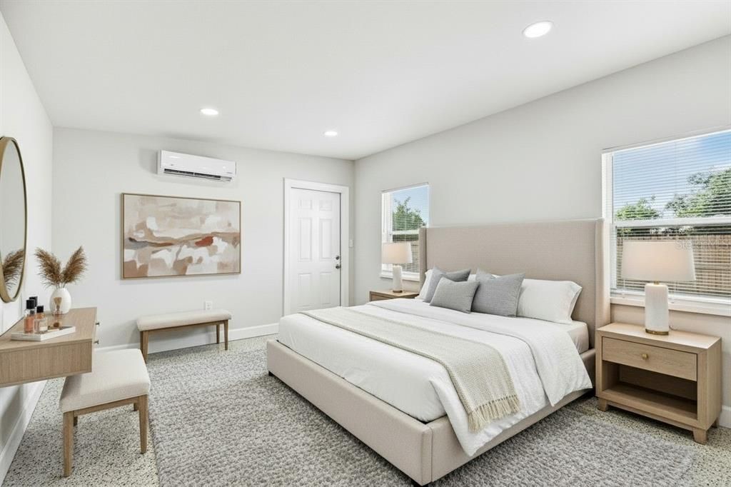 待售: $425,000 (3 贝兹, 1 浴室, 1204 平方英尺)