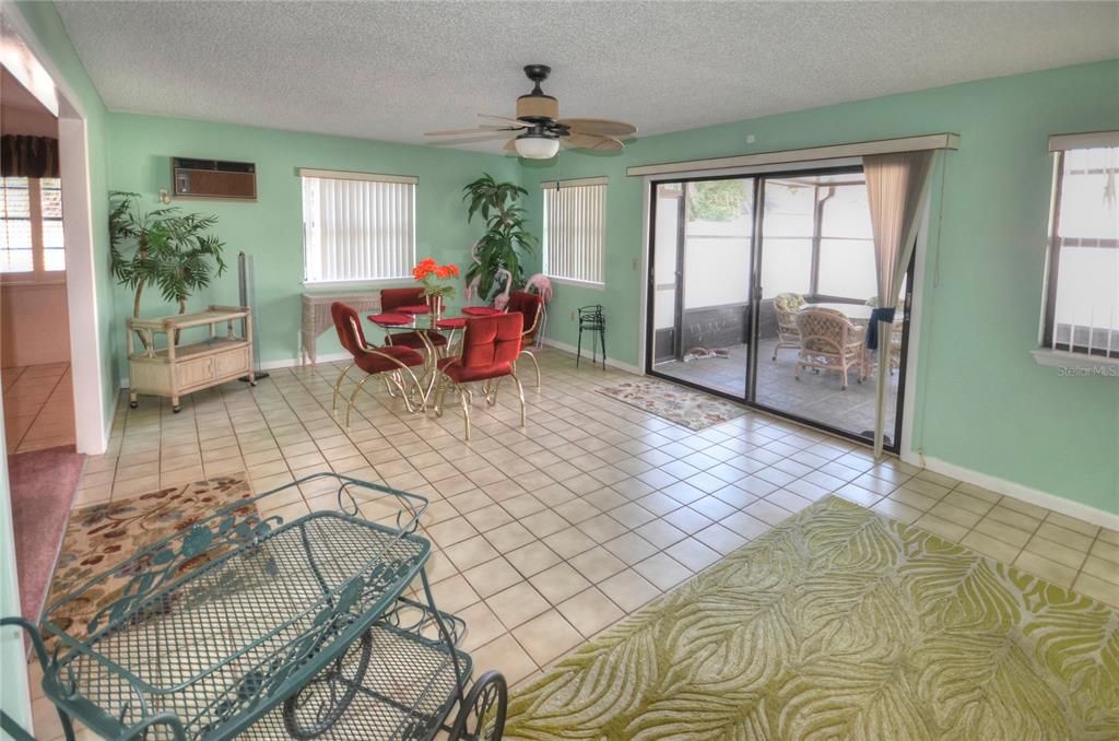 待售: $289,900 (3 贝兹, 2 浴室, 1872 平方英尺)