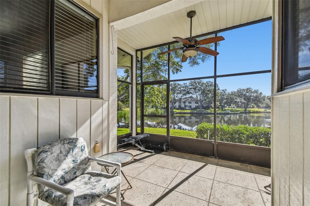 待售: $320,000 (2 贝兹, 2 浴室, 1335 平方英尺)