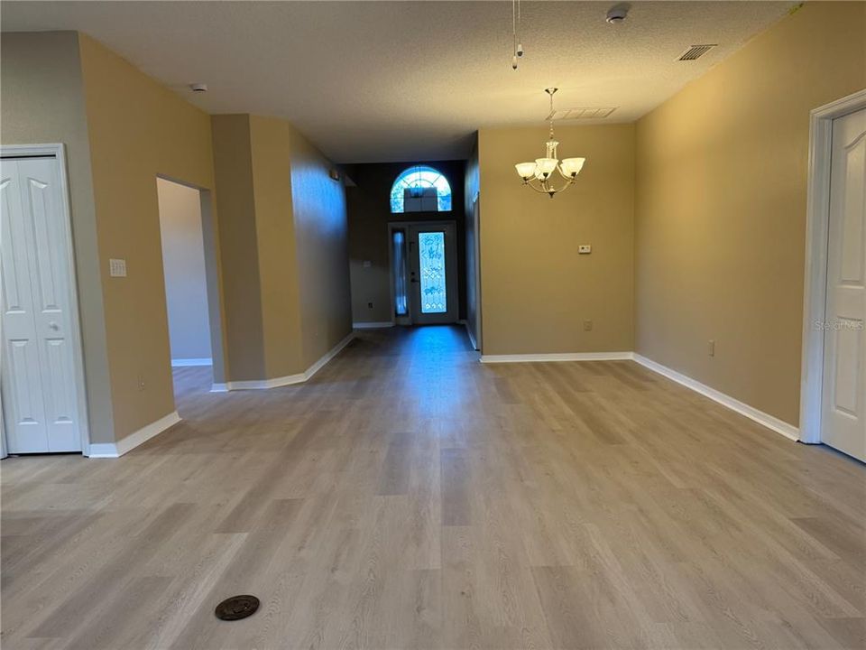 出租: $2,495 (3 贝兹, 2 浴室, 1841 平方英尺)