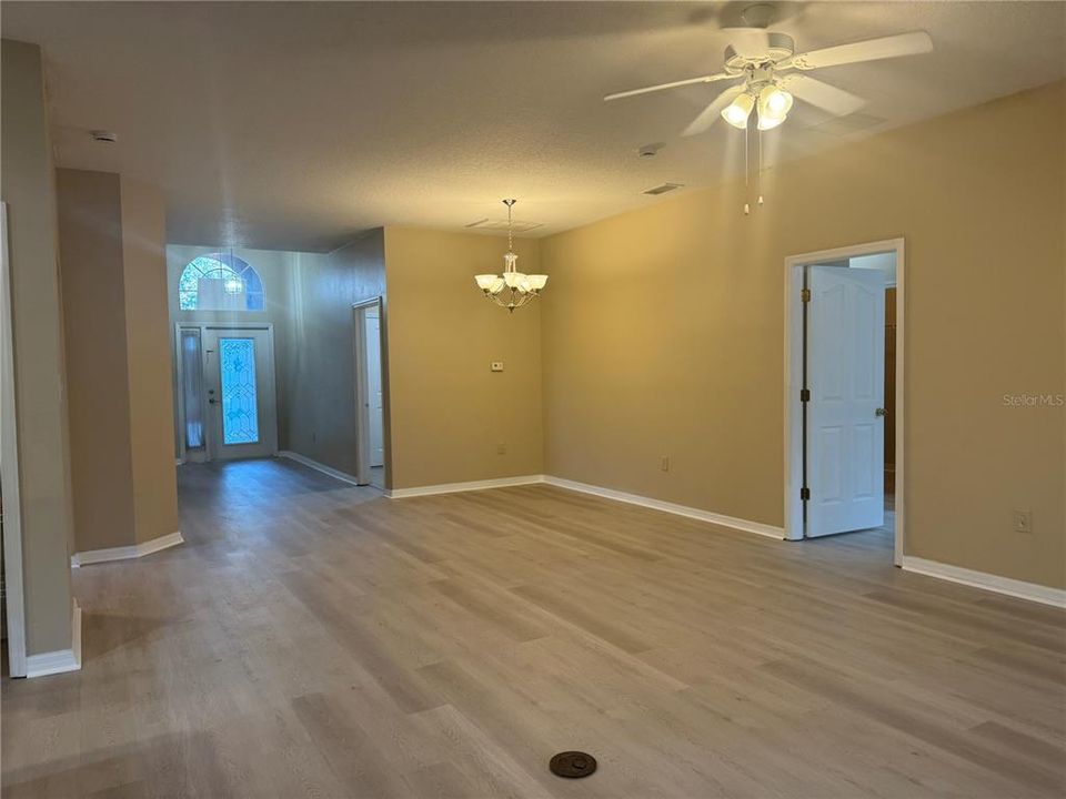 出租: $2,495 (3 贝兹, 2 浴室, 1841 平方英尺)