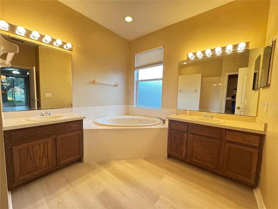 出租: $2,495 (3 贝兹, 2 浴室, 1841 平方英尺)