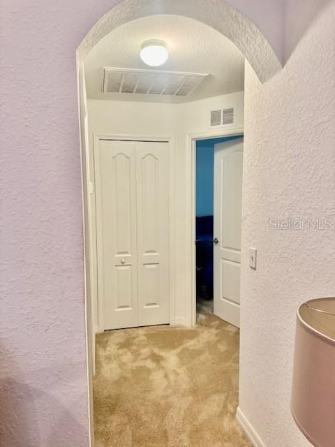 На продажу: $280,000 (4 спален, 2 ванн, 1824 Квадратных фут)