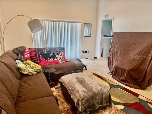 На продажу: $280,000 (4 спален, 2 ванн, 1824 Квадратных фут)