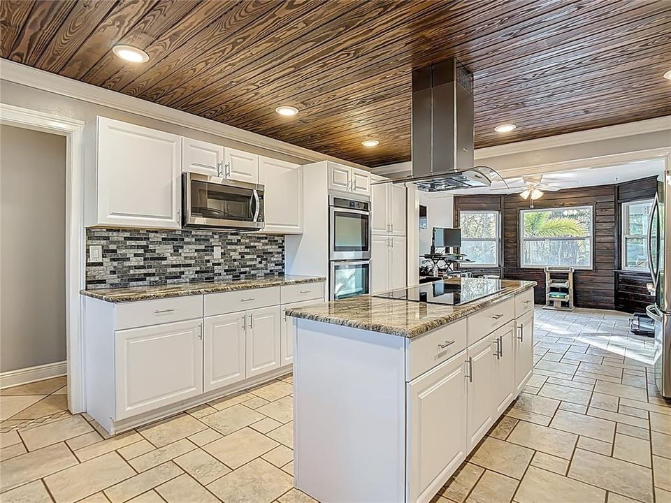 На продажу: $479,000 (3 спален, 2 ванн, 2284 Квадратных фут)