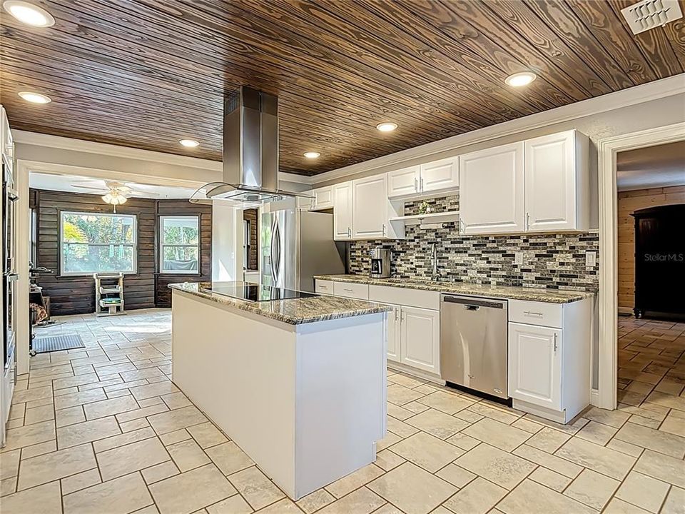 На продажу: $479,000 (3 спален, 2 ванн, 2284 Квадратных фут)