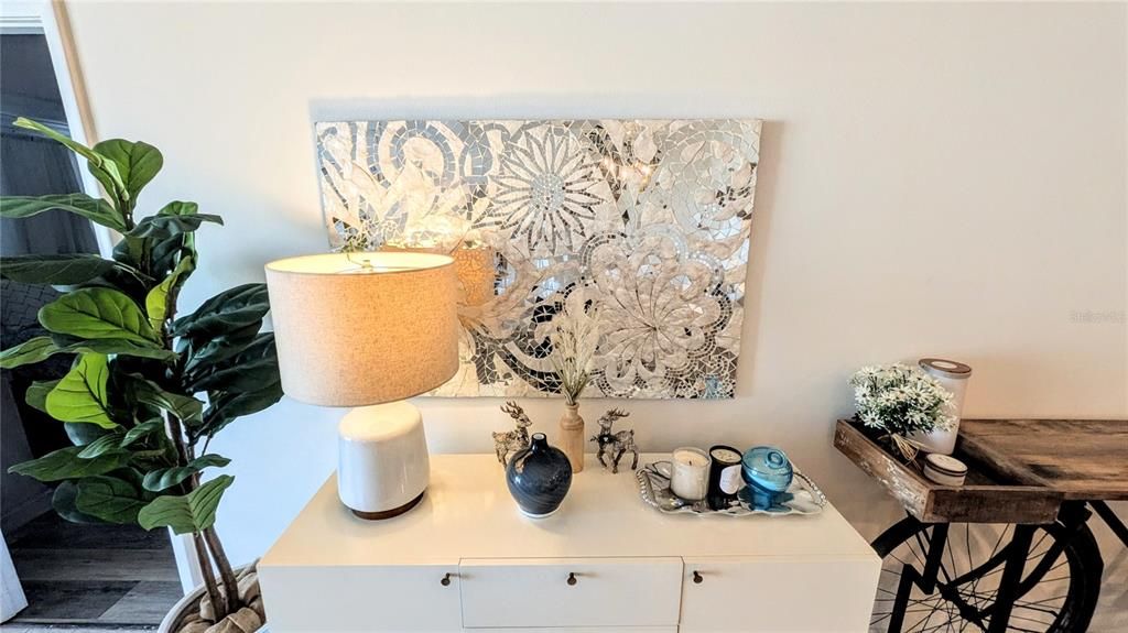 For Rent: $3,500 (2 beds, 2 baths, 1200 Square Feet)