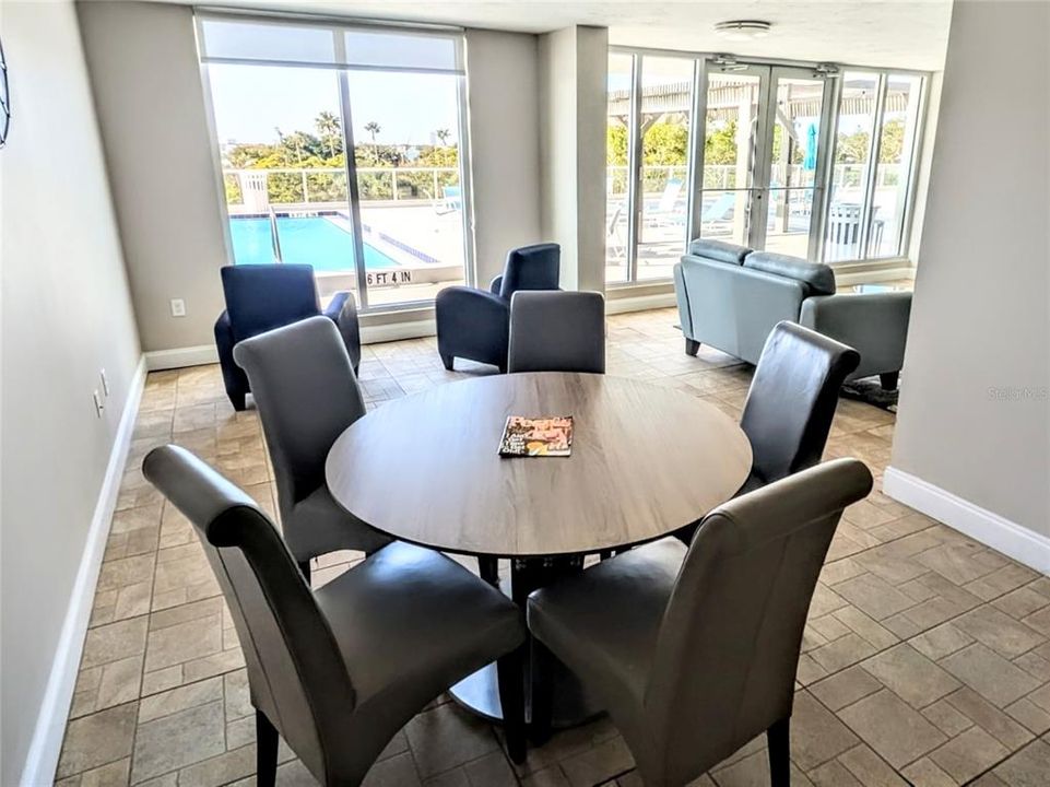 For Rent: $3,500 (2 beds, 2 baths, 1200 Square Feet)