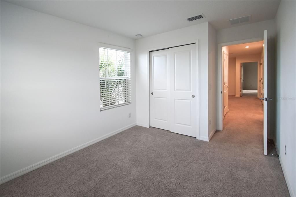 For Sale: $299,900 (3 beds, 2 baths, 1555 Square Feet)