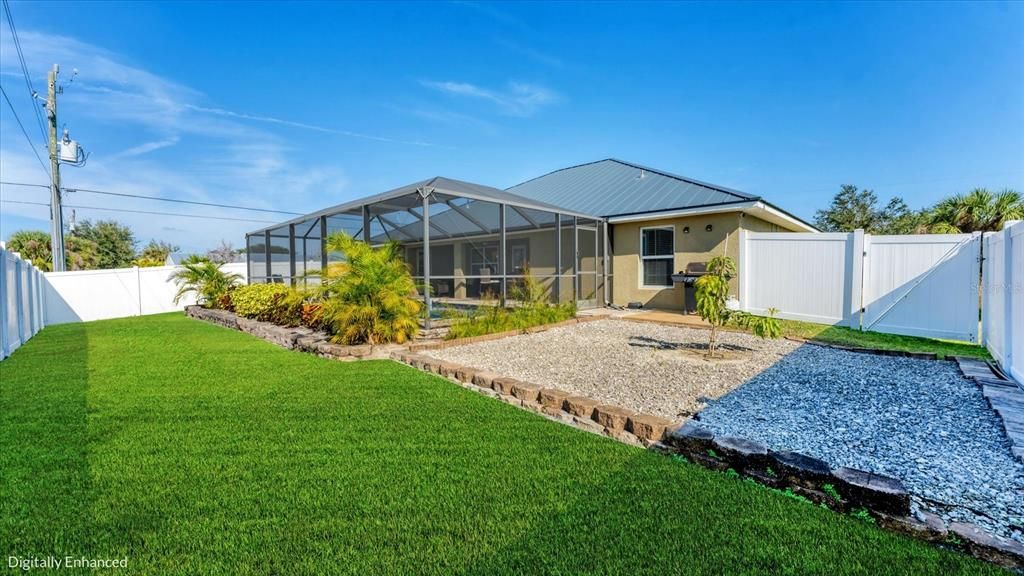 En Venta: $465,000 (4 camas, 3 baños, 2301 Pies cuadrados)