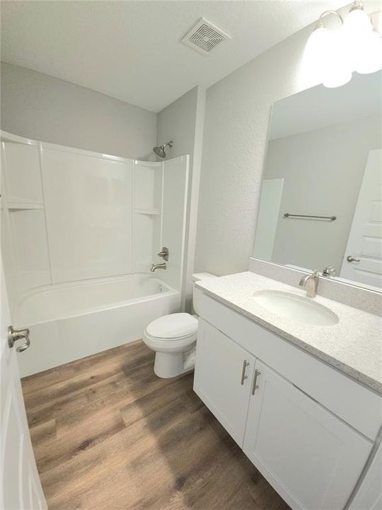 For Rent: $1,795 (3 beds, 2 baths, 1449 Square Feet)