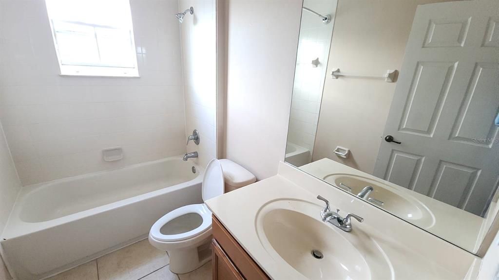 For Rent: $3,100 (4 beds, 3 baths, 2767 Square Feet)