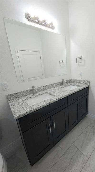 В аренду: $1,795 (4 спален, 2 ванн, 1580 Квадратных фут)