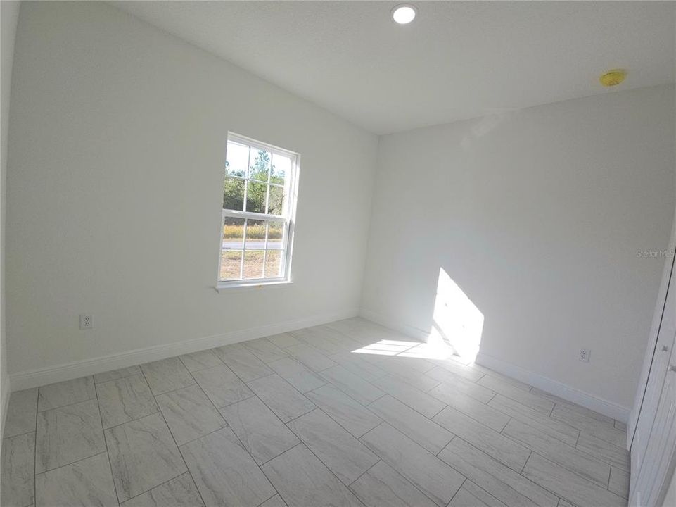 В аренду: $1,795 (4 спален, 2 ванн, 1580 Квадратных фут)