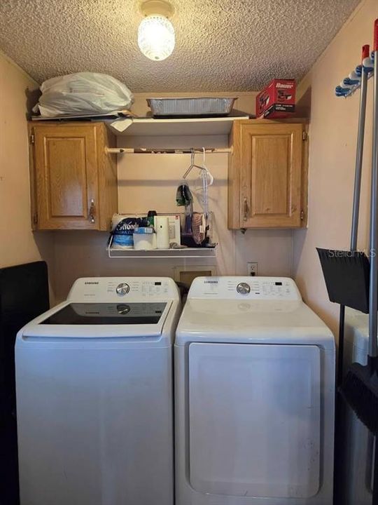 На продажу: $169,995 (3 спален, 2 ванн, 1512 Квадратных фут)