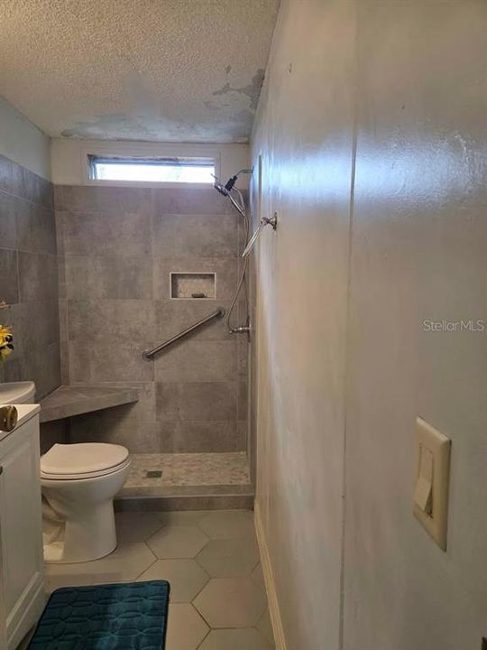 На продажу: $169,995 (3 спален, 2 ванн, 1512 Квадратных фут)