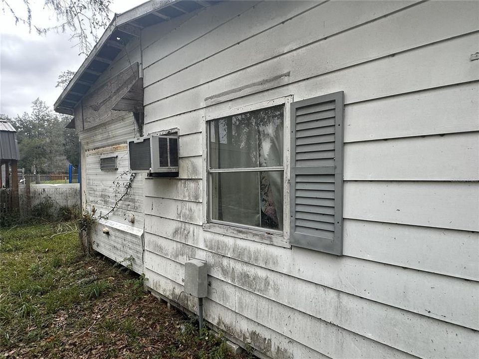 На продажу: $60,000 (1 спален, 1 ванн, 256 Квадратных фут)