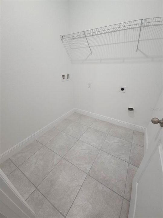 出租: $1,795 (4 贝兹, 2 浴室, 1580 平方英尺)