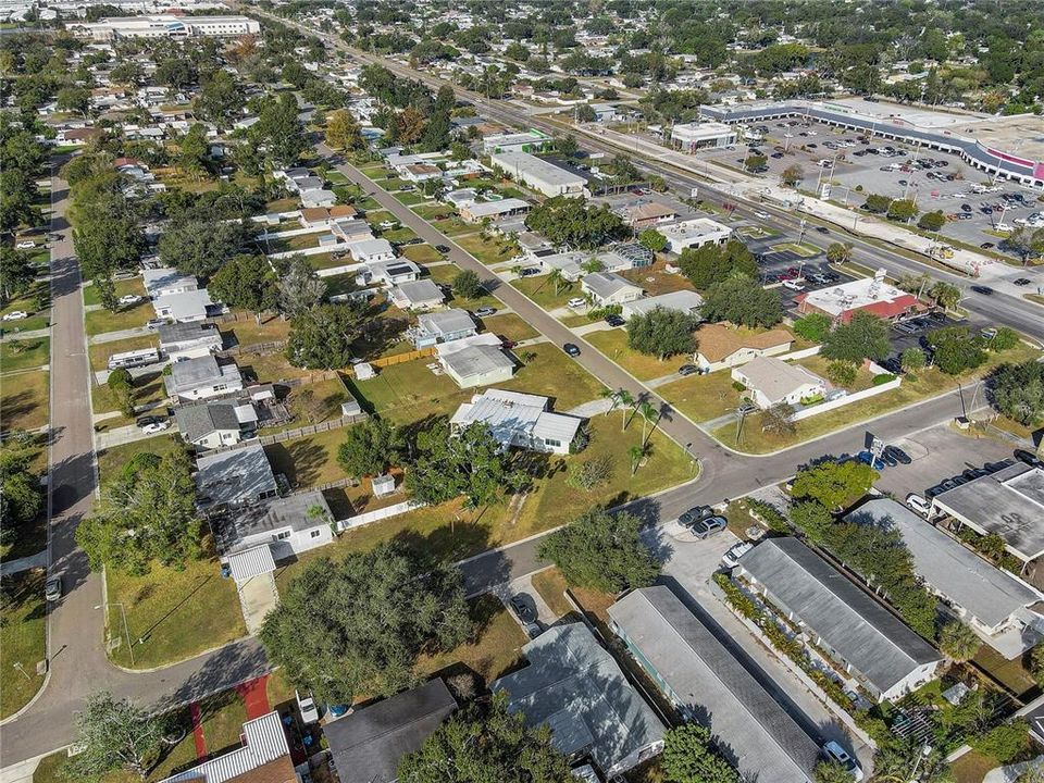 En Venta: $489,000 (0.37 acres)