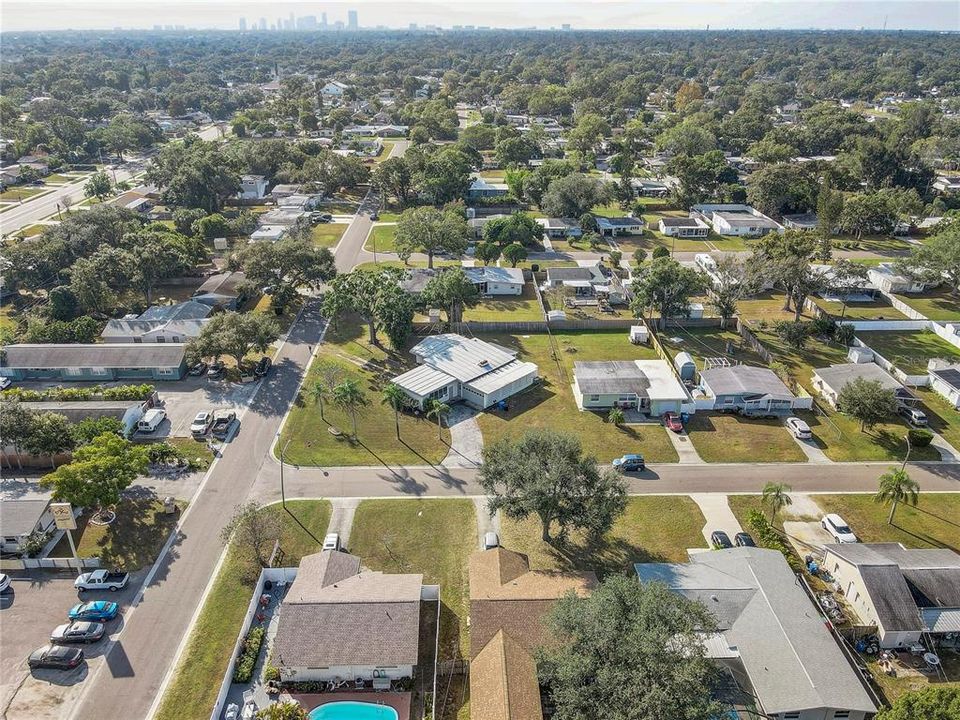 En Venta: $489,000 (0.37 acres)