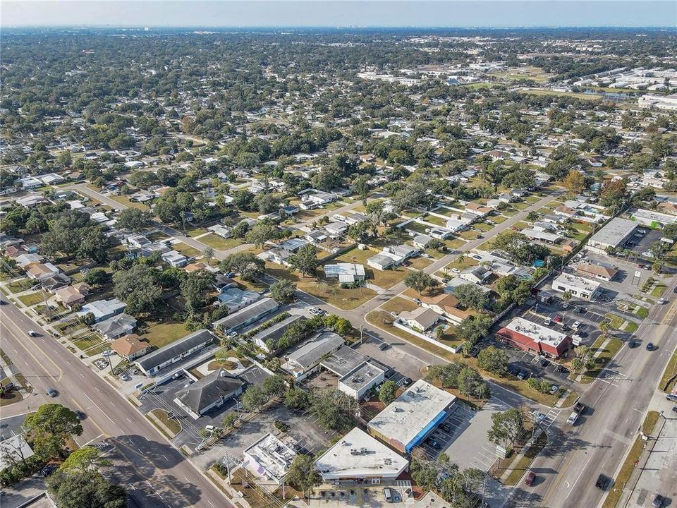 En Venta: $489,000 (0.37 acres)