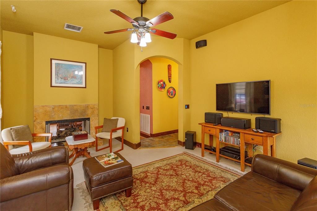 For Sale: $1,175,000 (3 beds, 3 baths, 2984 Square Feet)